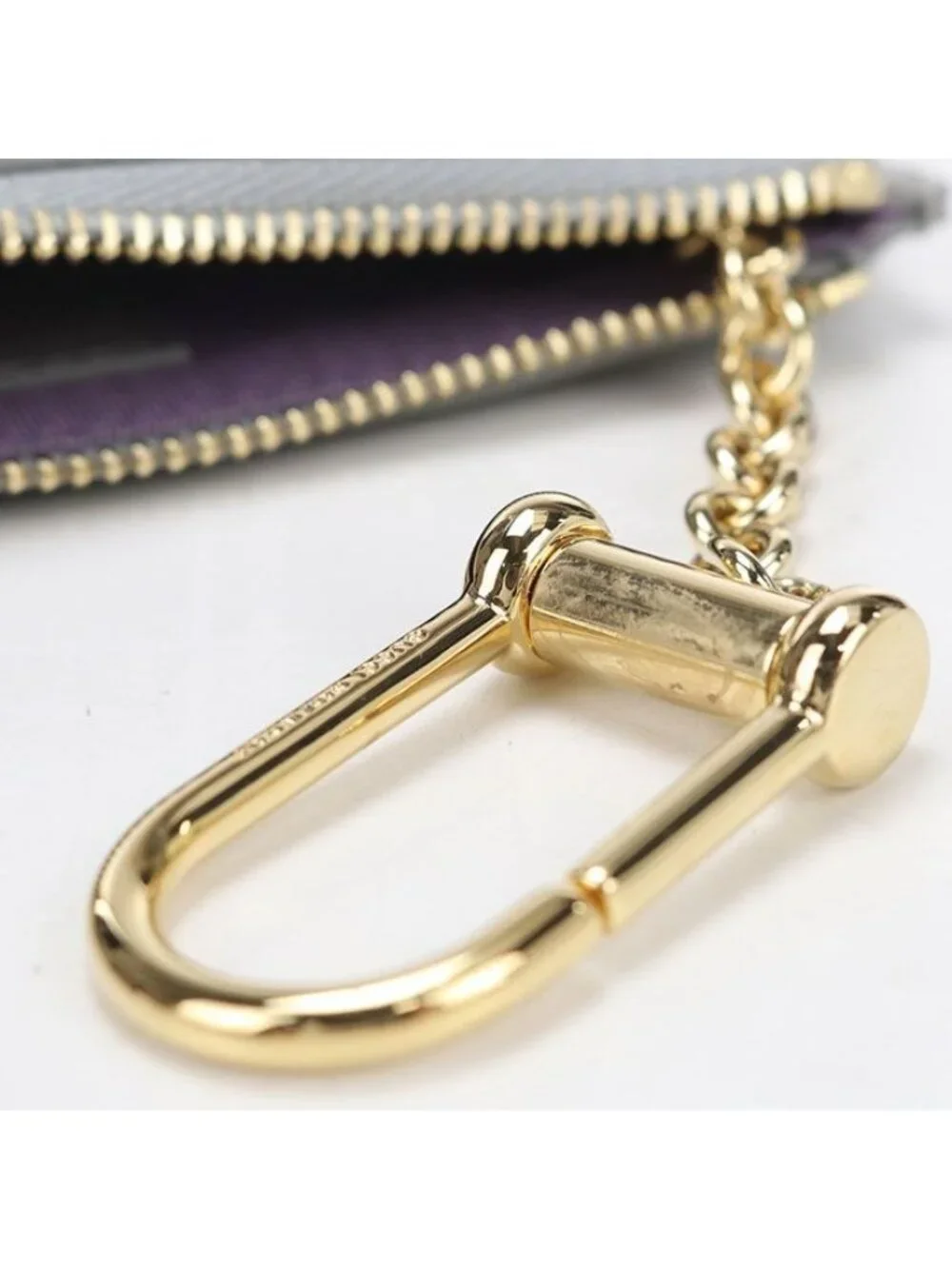 Gucci Zip Key Case Script Coin Purse Leather - Picture 6 of 6
